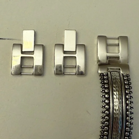 Brighton Telluride Cuff Watch
WONDERFUL GIFT!!!!! - Picture 10 of 16